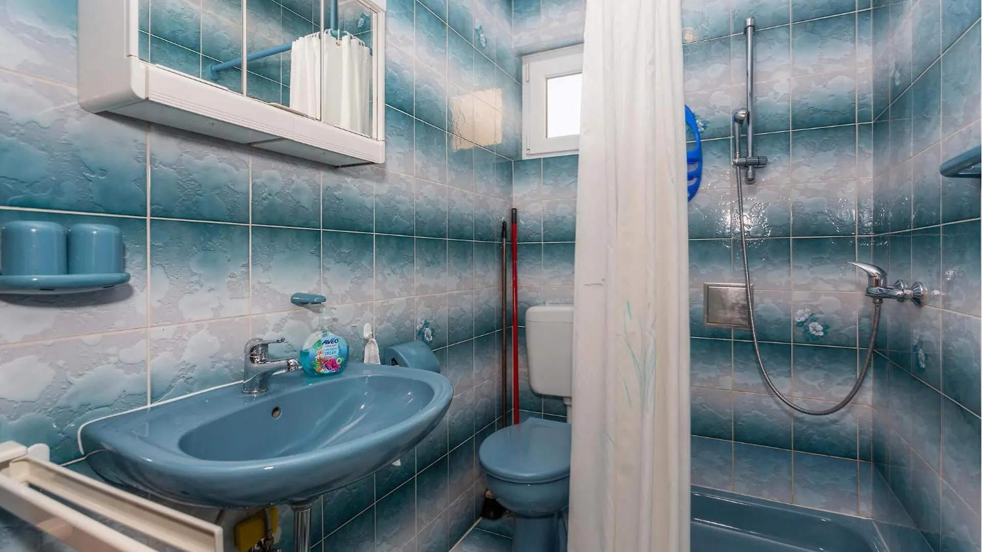 Gorgeous Apartment In Rab With Kitchen Rab Town 0*,  Kroatië